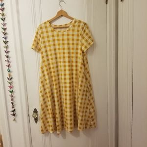 LuLaRoe Yellow Gingham Jessie Pocket Dress Large